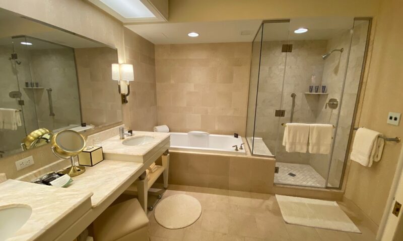 Marmonil Galala Gold -Honed- Egyptian-CTS -Wynn Hotel-Floor & Bathroom 22