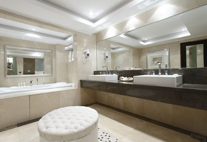 MS Jaz Omar El Khayam -Bathroom 1