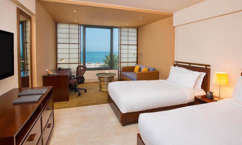 Marmonil Galala -Honed- Egyptian-CTS- Hilton Kuwait Resort-Floor (1)